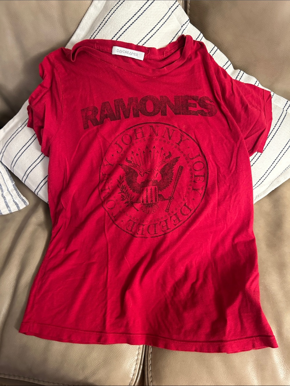 Daydreamer Red Ramones Graphic Tee L